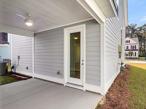 7th image of this home