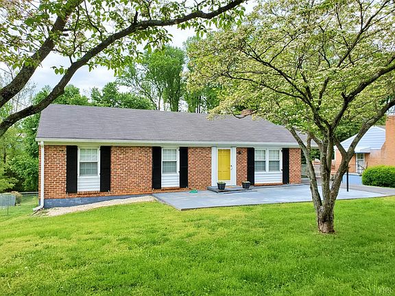 3rd image of 2607 Westhaven Pl