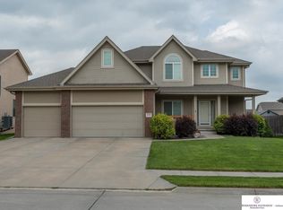 4414 Victoria Ave, Bellevue, NE 68123
