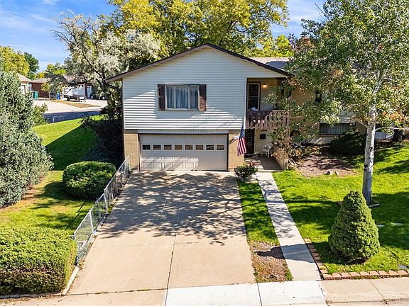 2nd image of 12422 W Dakota Drive