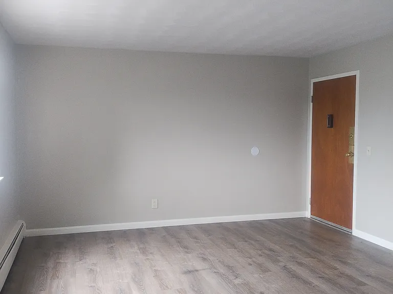 3339 Epworth Ave #10 — Photo 6