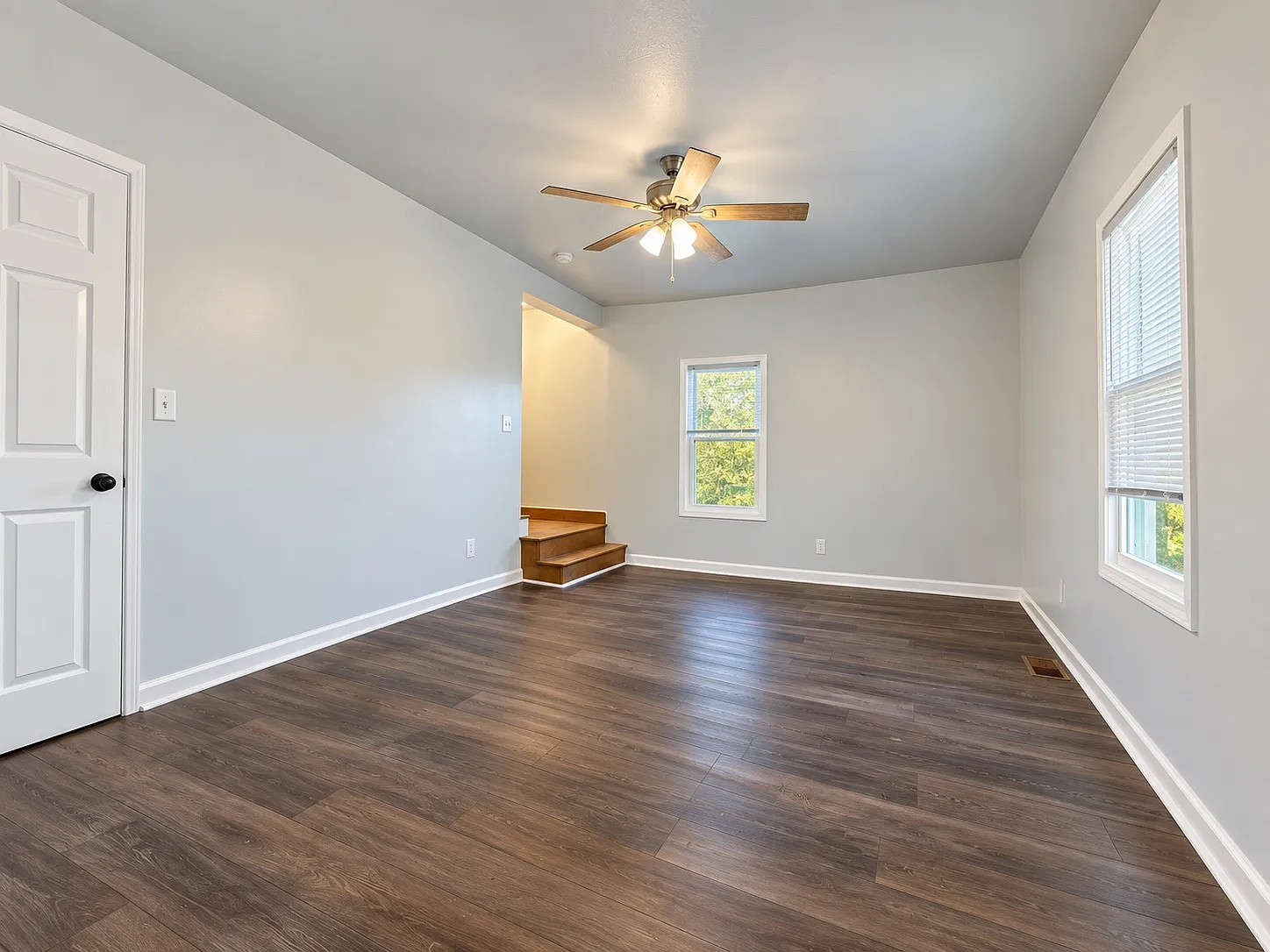2240 McKees Rocks Rd — Photo 4