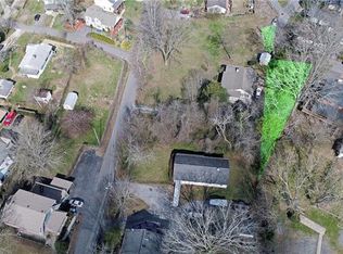 99999 Winding Rd, Asheville, NC 28803