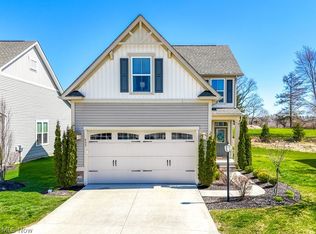 455 Danbury Dr, Aurora, OH 44202