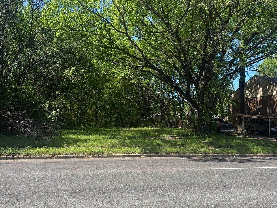 1st image of 3443 S Mendenhall Rd
