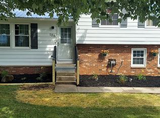106 Conaway Dr, Elkins, WV 26241