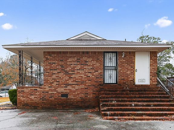 3rd image of 3439 Gebhart Court