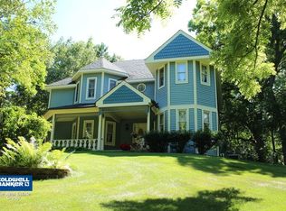 4602 Buhl Rd, Crystal Lake, IL 60014