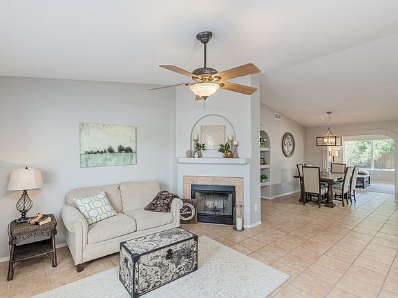 5th image of 17339 E Calaveras Ave