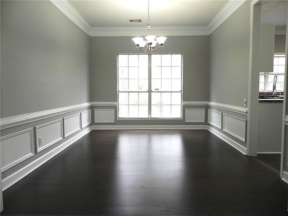 3rd image of 2111 Buckley Trl