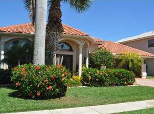 19657 Estuary Dr, Boca Raton, FL 33498