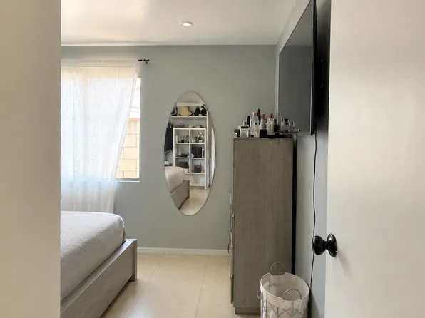 927 Cotton St, San Diego, CA 92102