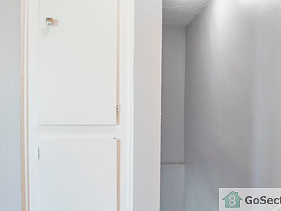5th image of 4929 Lynnfield St APT 7