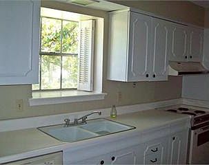 4th image of 3730 Fairfield Ave Unit 253