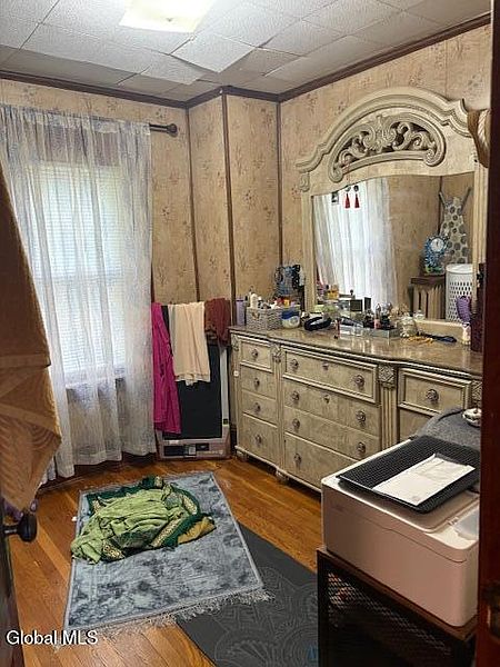3rd image of 333 Mountain Street