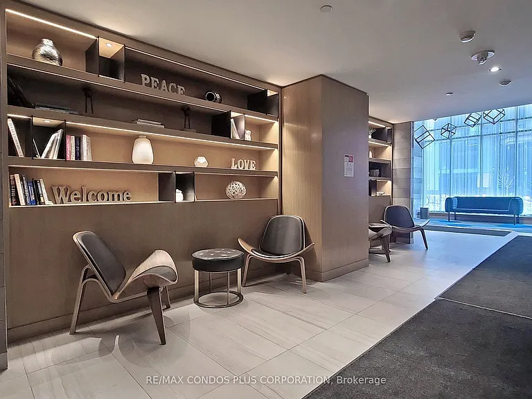 120 Parliament St #2303 — Photo 27