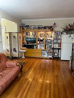 5th image of 77-34 113th St APT 4D