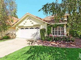 256 Saint Thomas Dr, Oak Park, CA 91377
