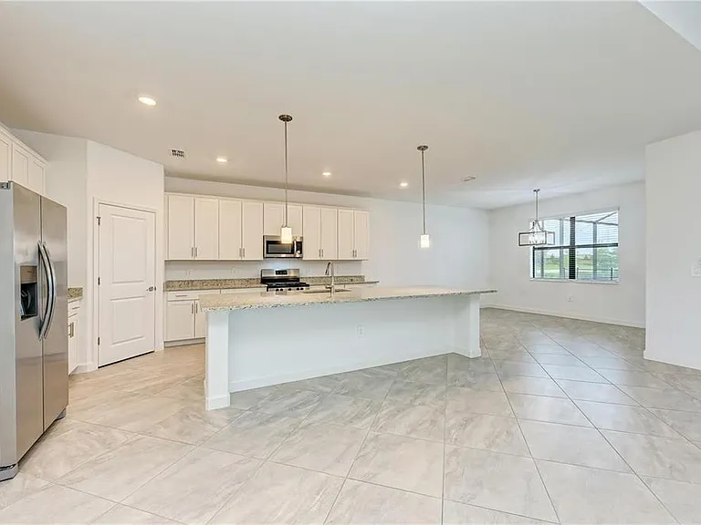 16464 Whale Grey Pl — Photo 7