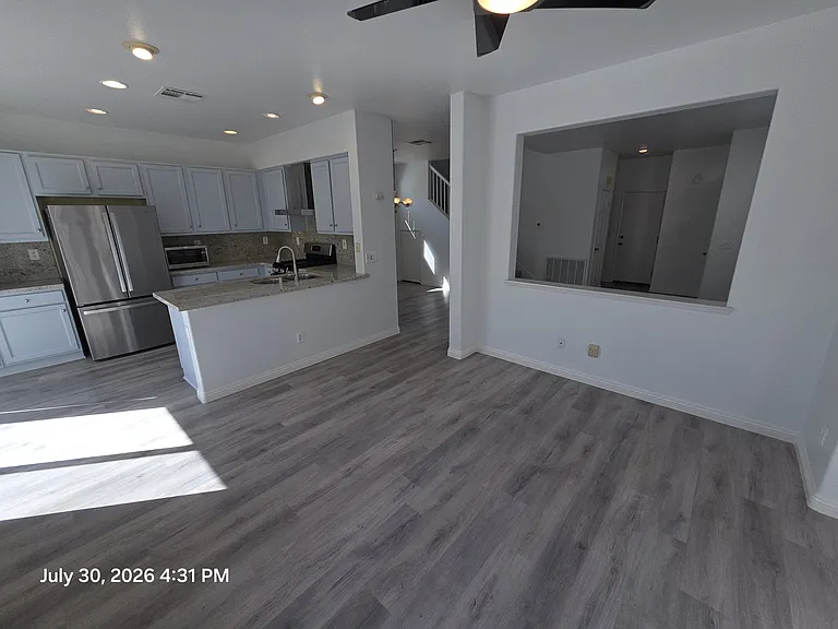 11673 Compass Point Dr N #3 — Photo 6