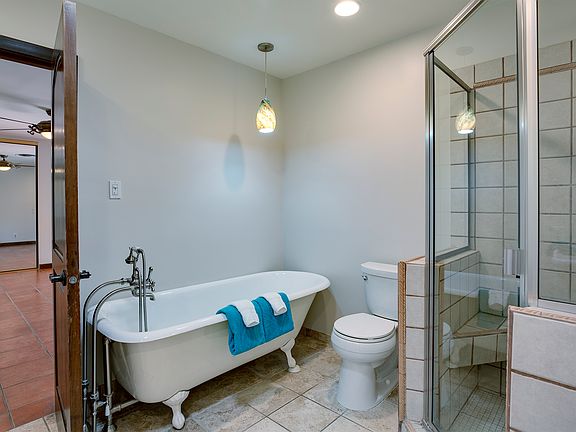 4th image of 355 W Vista Chino