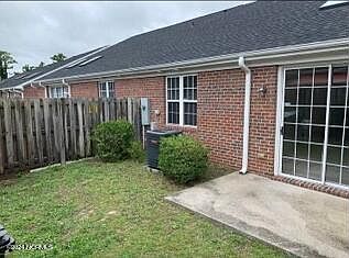 5th image of 5006 Carleton Dr Unit 108