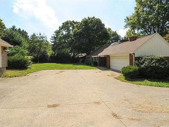 Driveway-both 2 car garages