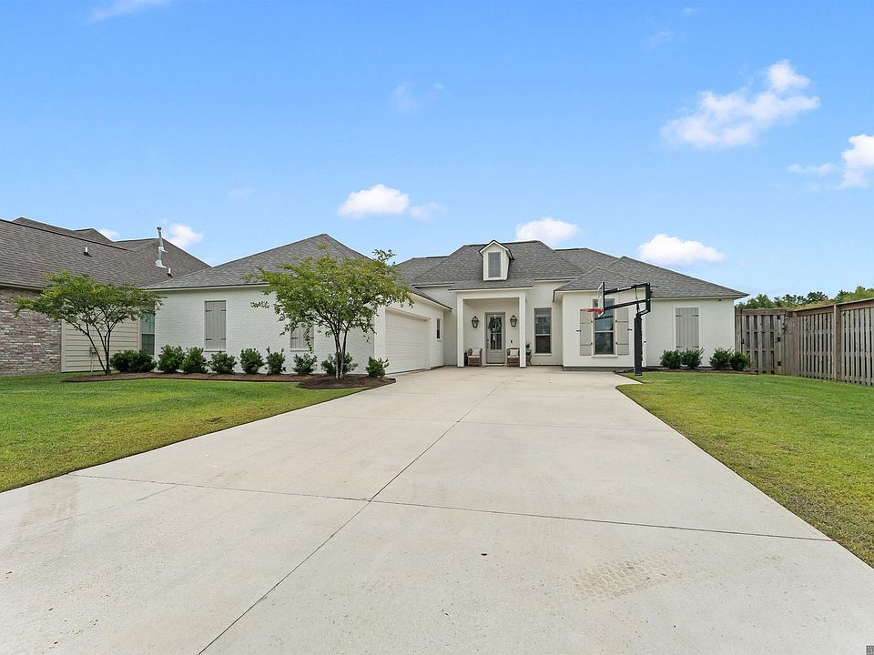 1st image of 581 White Egret Dr