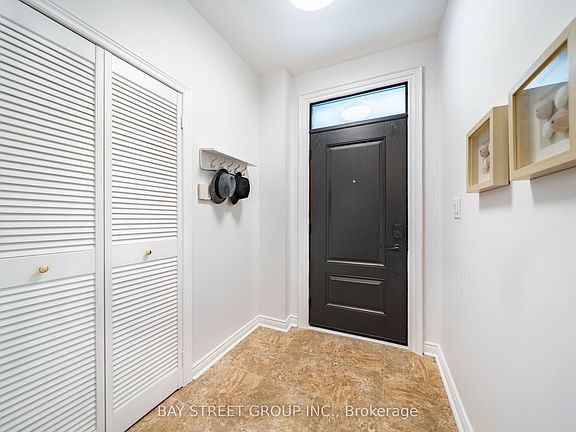 5th image of 62 Captain Rolph Ct