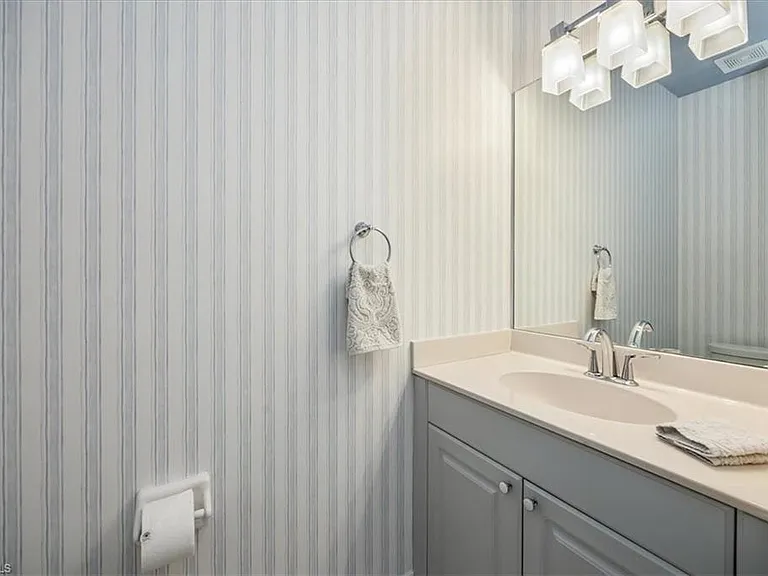 700 Bentwater Cir #104 — Photo 12