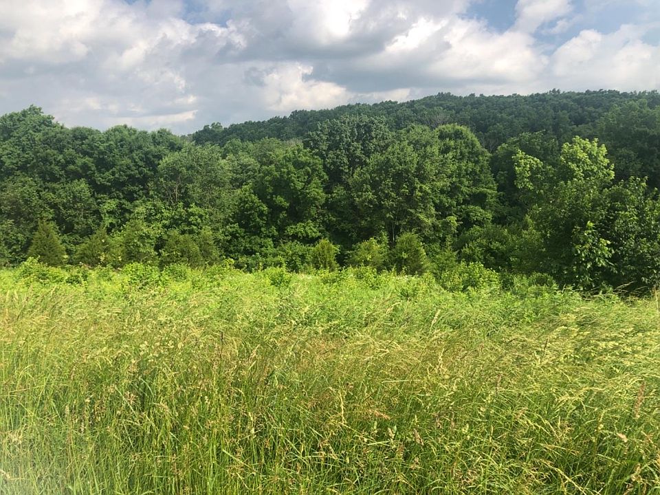 2nd image of 15 River Run Dr
