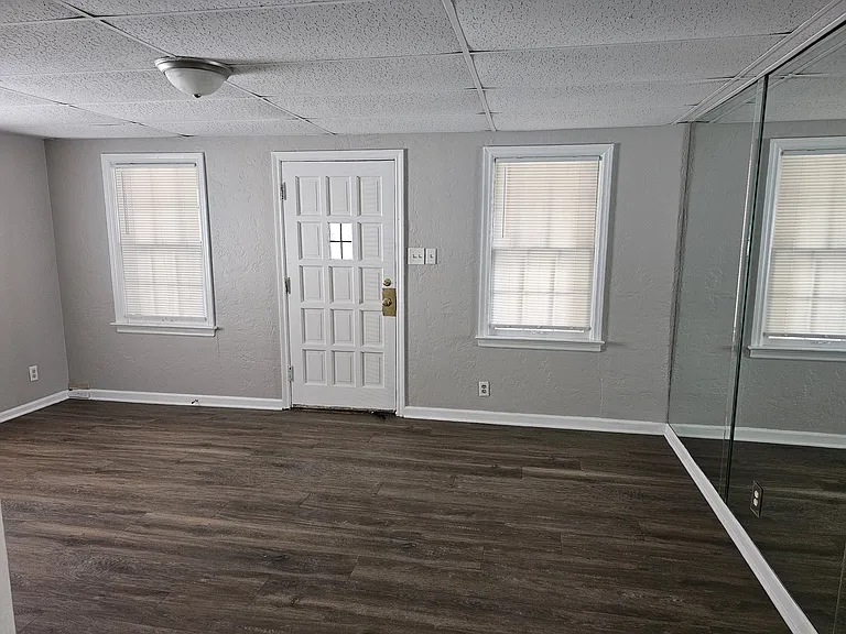 2609 Avalon Pl — Photo 3