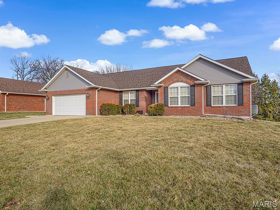 1st image of 14 Christina Ct