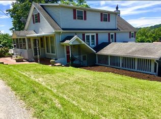 302 Bolling St, Radford, VA 24141