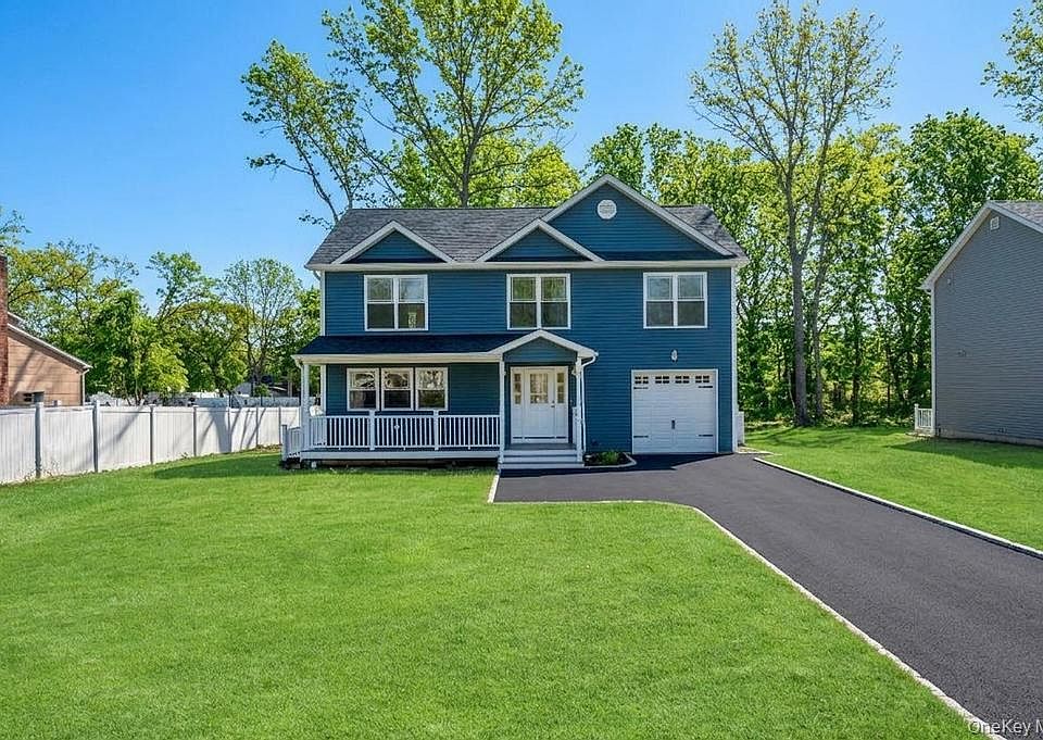 1st image of 512 Starlight Drive
