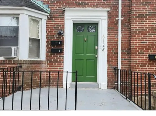 6128 Parkway Dr #B, Baltimore, MD 21212