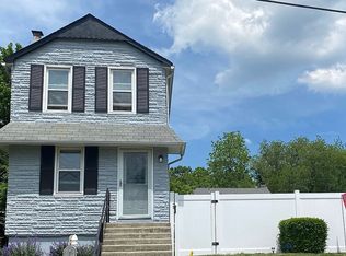 109 1st Ave, Glendora, NJ 08029