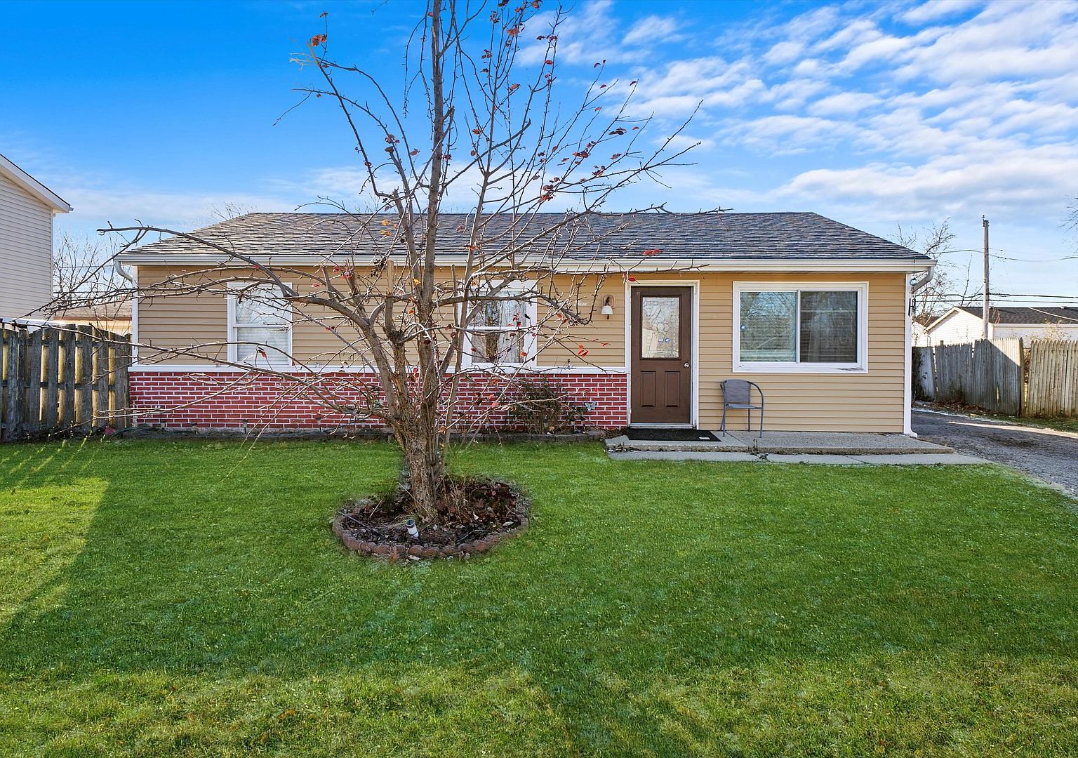 233 Rockhurst Rd, Bolingbrook, IL 60440 | Zillow