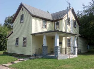 11 E Spring St, Peru, IN 46970