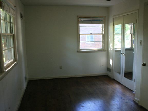 4th image of 4540 41st St N