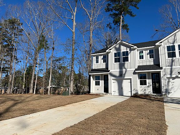 3rd image of 101 Berry Shoals Dr