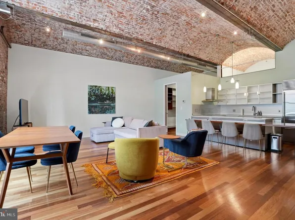 105 S 12th St APT 401, Philadelphia, PA 19107