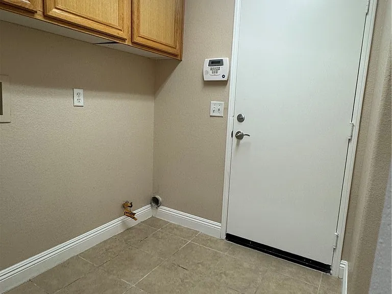 6076 Brookside Way — Photo 28