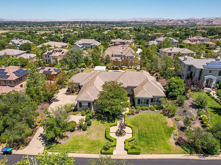 3441 Torlano Pl — Photo 47