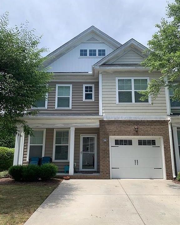1st image of 5560 Crown Grant Way