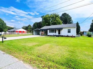 812 Graylyn Dr, High Point, NC 27263