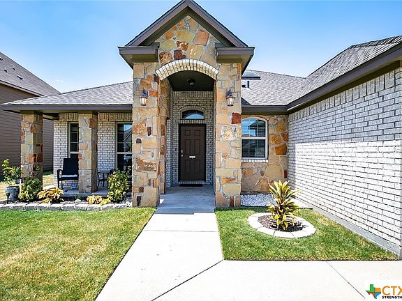 3rd image of 6401 Louise Ln