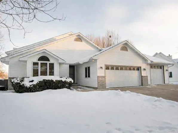 212 Yarrow Hill Dr, Cottage Grove, WI 53527