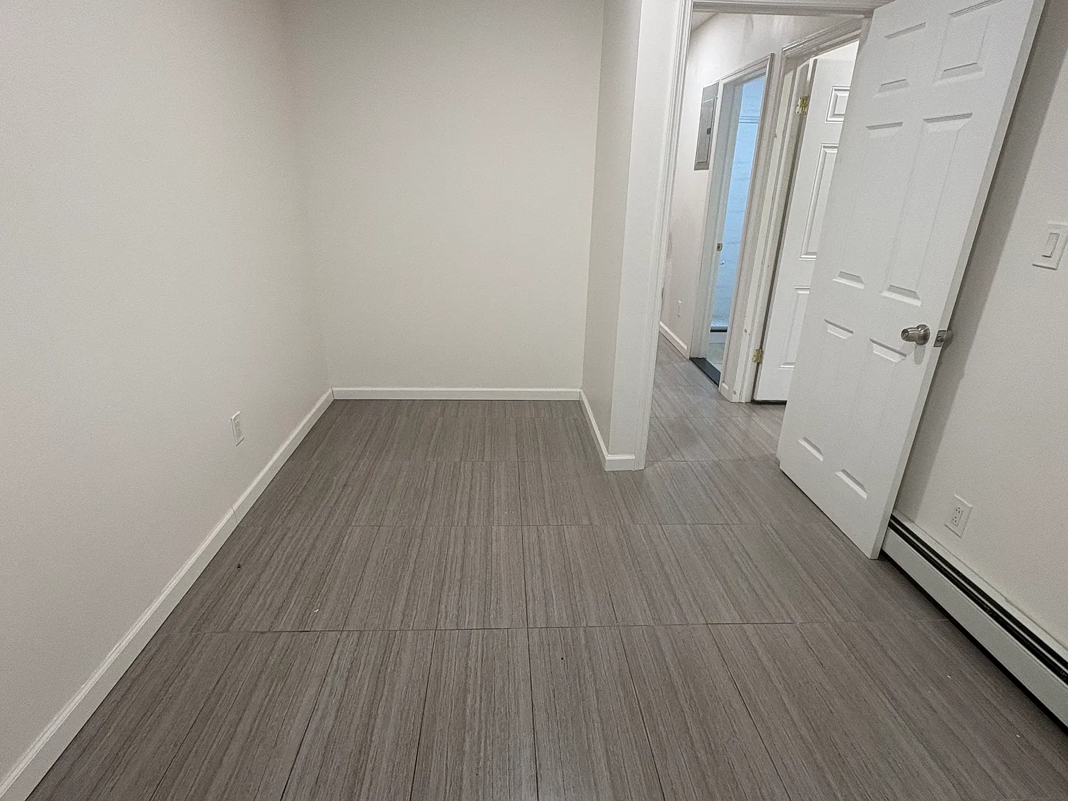 2 bed, $2,350 — Photo 4