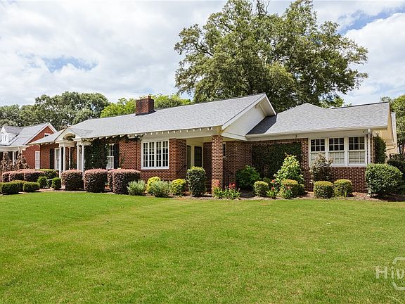 2nd image of 410 Milledge Circle